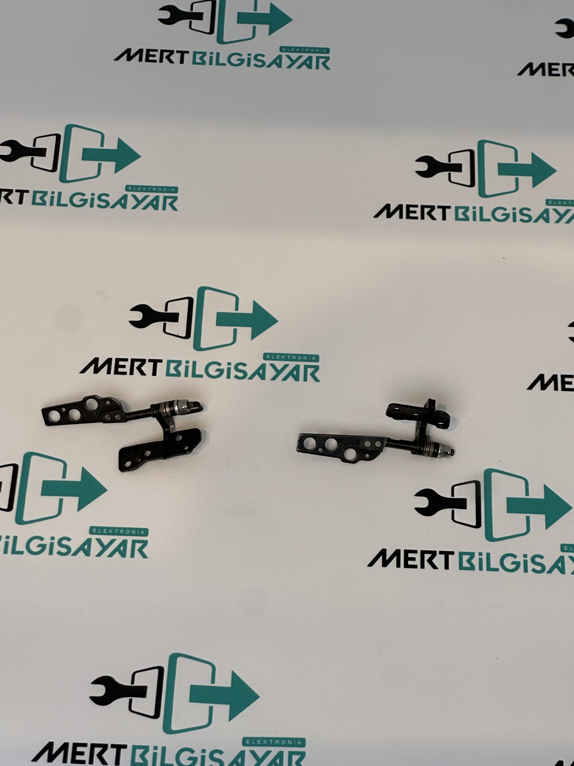 Casper Excalibur G900 Menteşe Takım