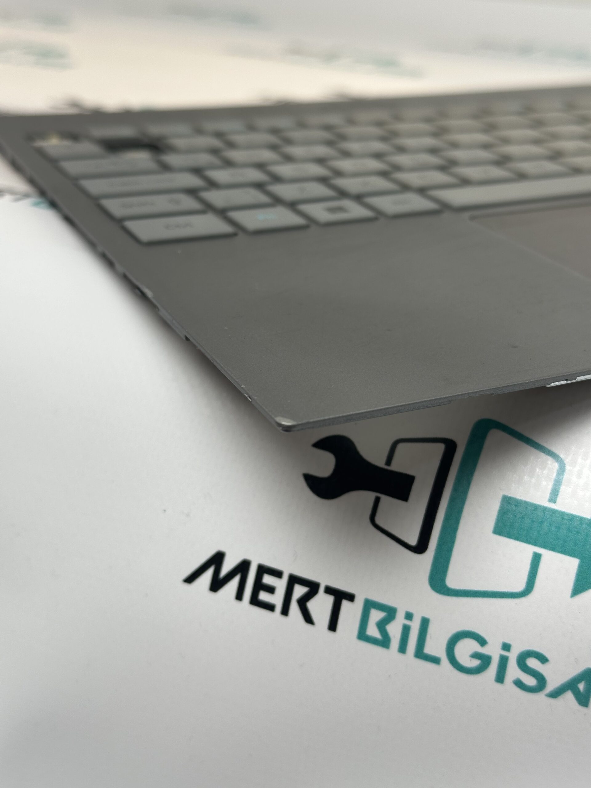 Casper C500-C550 Klavye Kasası- Silver gri renk- Klavye Aktif Değildir-11. Nesil İşlemci Modeli - Görsel 5